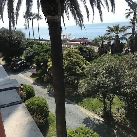 Casa Balbi Al Mare, Giardino E Posto Auto Privato * Альбисола-Супериоре