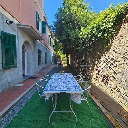 Casa Balbi Al Mare, Giardino E Posto Auto Privato Διαμέρισμα