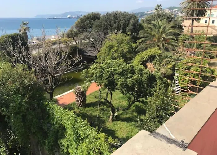 Casa Balbi Al Mare, Giardino E Posto Auto Privato * אלביסולה סופריורה