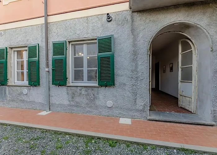 Casa Balbi Al Mare, Giardino E Posto Auto Privato * Albisola Superiore